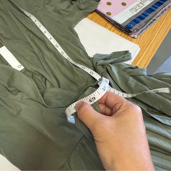 NWT Quince Tencel Jersey Midi Wrap Dress in Sage - Picture 15 of 15